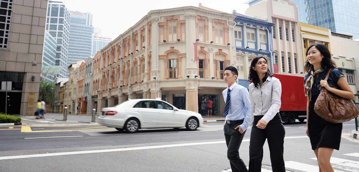 Labor force and business image from HSBC Singapore. Labor force and business image from HSBC Singapore.