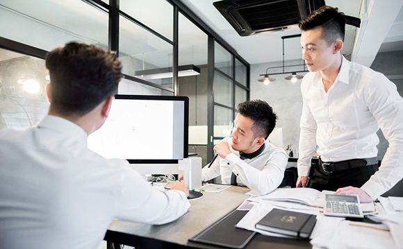 Guide to build your cybercrime knowledge to protect your small-to-medium business Guide to build your cybercrime knowledge to protect your small-to-medium business