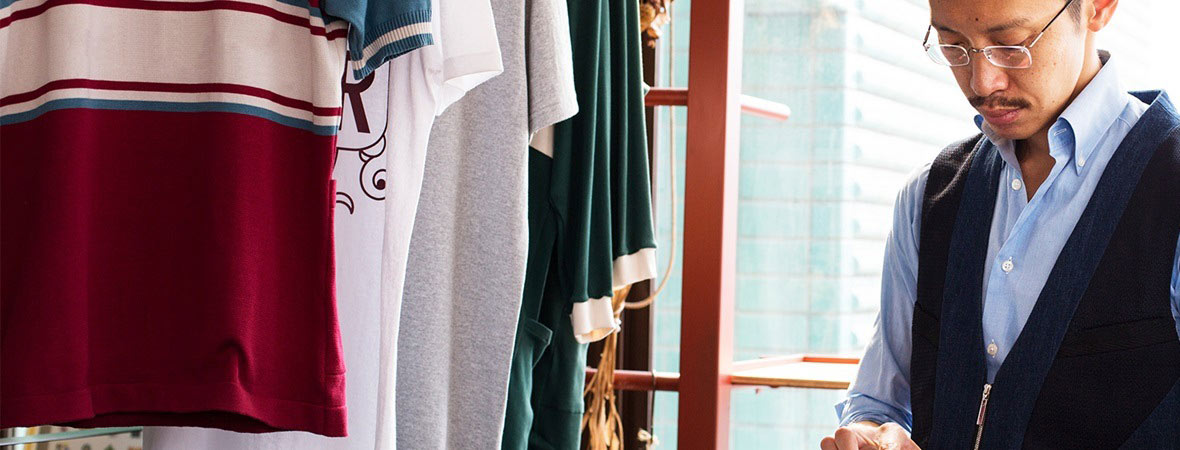 HSBC Solutions for Retailers and Distributors HSBC Solutions for Retailers and Distributors