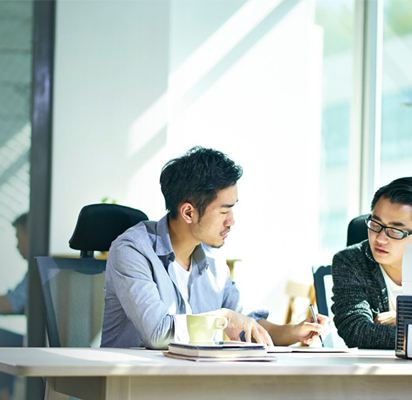 HSBC Business Banking help center image with a professional design HSBC Business Banking help center image with a professional design